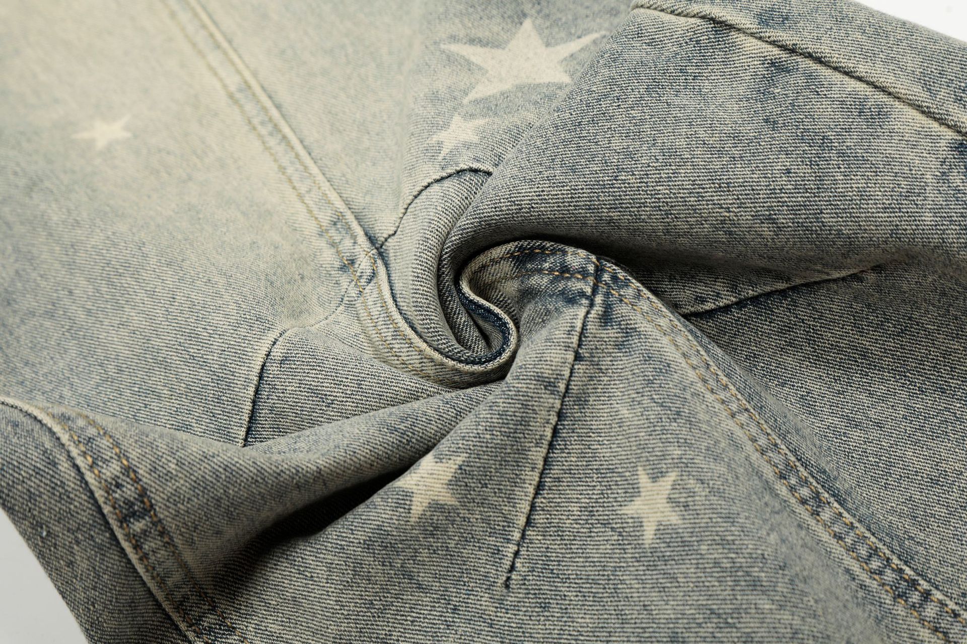 Distressed Scimitar Cotton Pants Jeans