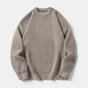 Allzom camisola de malha grossa masculina com gola redonda em bege, essencial de inverno.