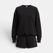 Conjunto de camisola preta de manga comprida e calções de Allzom, em algodão macio, para um look casual e confortável.