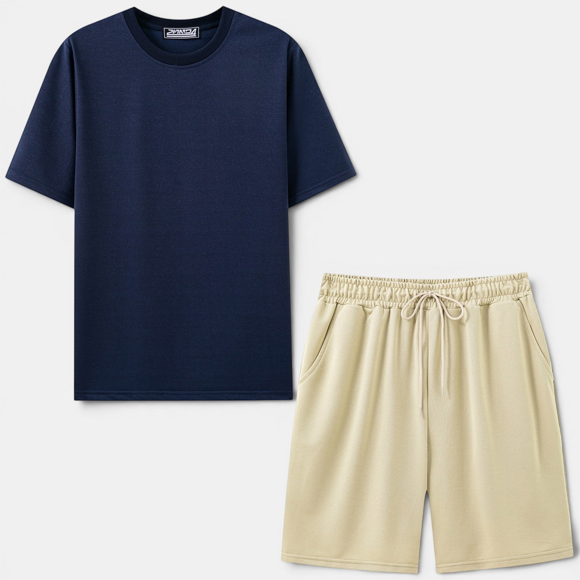 Conjunto Allzom de duas peças em poliéster, t-shirt azul-marinho de manga curta e calções bege com cordão.