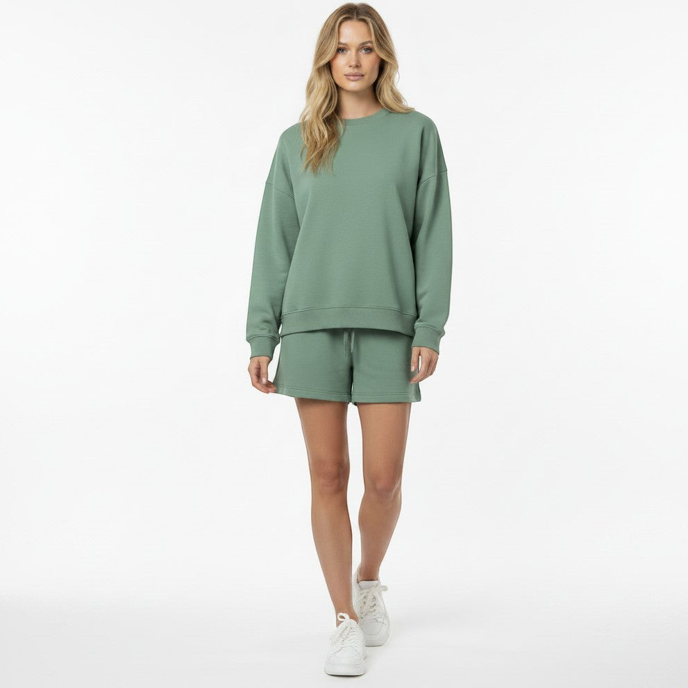 Allzom verde sálvia, fato de camisola e calções de manga comprida em algodão macio, com cordão na cintura.
