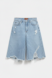 Women's Slim Relaxed-Fit Capri Denim Jeans
