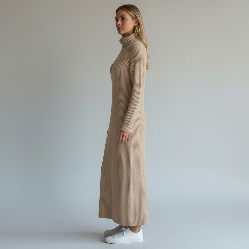 Vestido de malha bege de gola alta Allzom para mulher, com silhueta solta e comprida, ideal para o inverno.